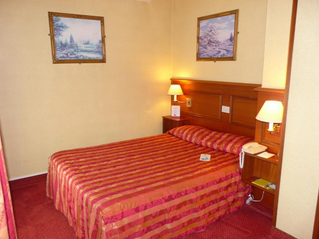 Logis Hotel Hamiot Boulogne-sur-Mer Zimmer foto