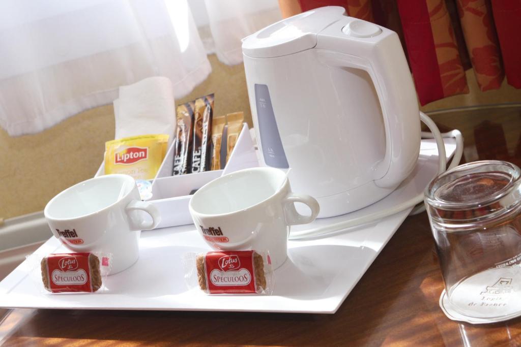 Logis Hotel Hamiot Boulogne-sur-Mer Zimmer foto