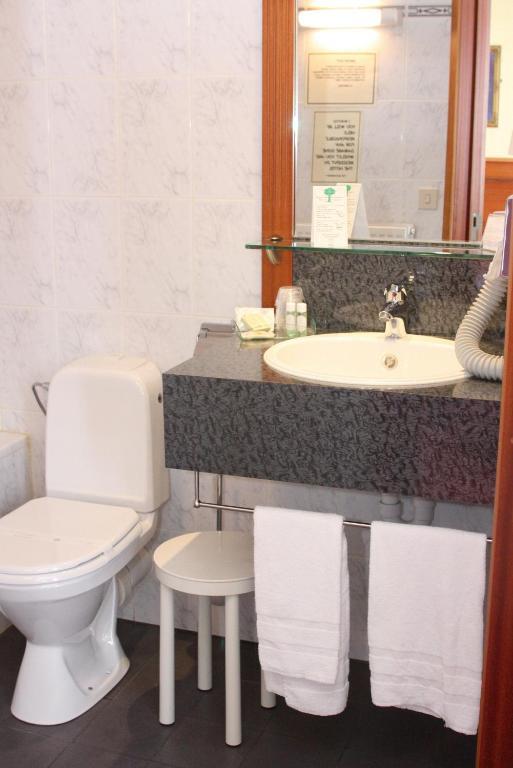 Logis Hotel Hamiot Boulogne-sur-Mer Zimmer foto